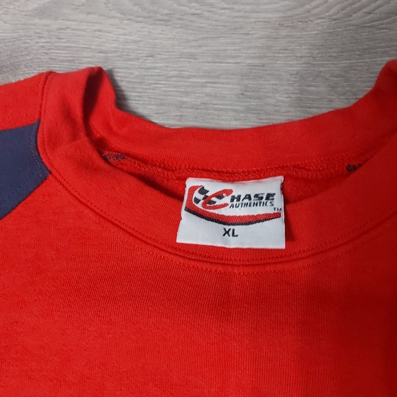 Chase Authentics NASCAR Jeff Gordon Sweatshirt - Picture 3 of 5